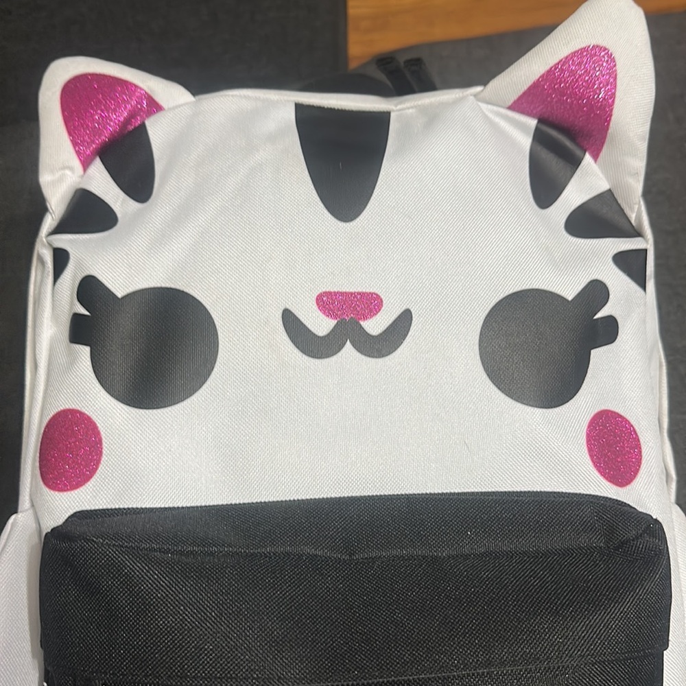 Loungefly White Cat Backpack Y2K Hot Topic - Picture 13 of 16